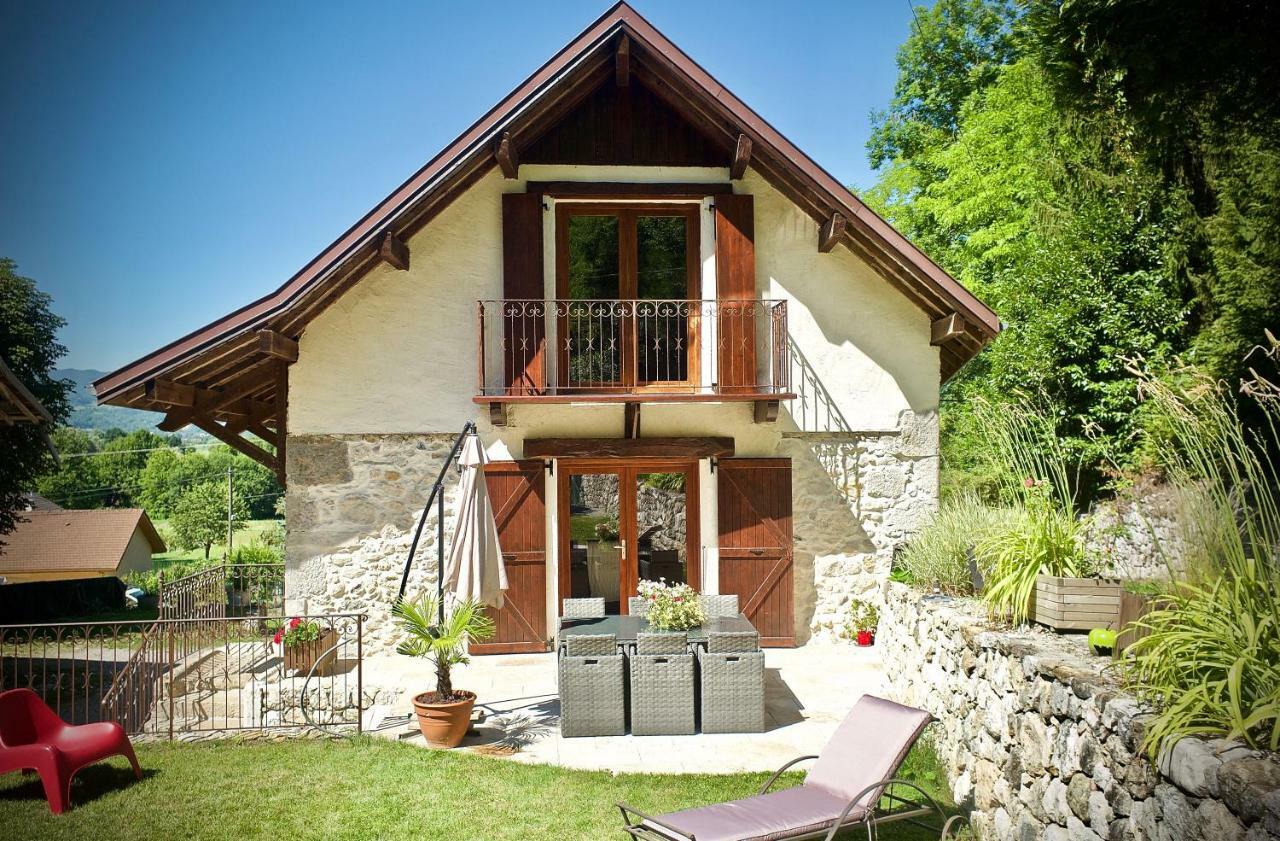 Chambres D'Hotes Des Lodges De La Cascade Yenne エクステリア 写真